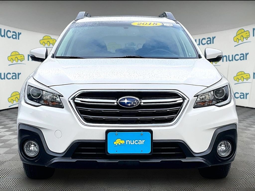 Used 2018 Crystal White Pearl Subaru 2.5i image 2