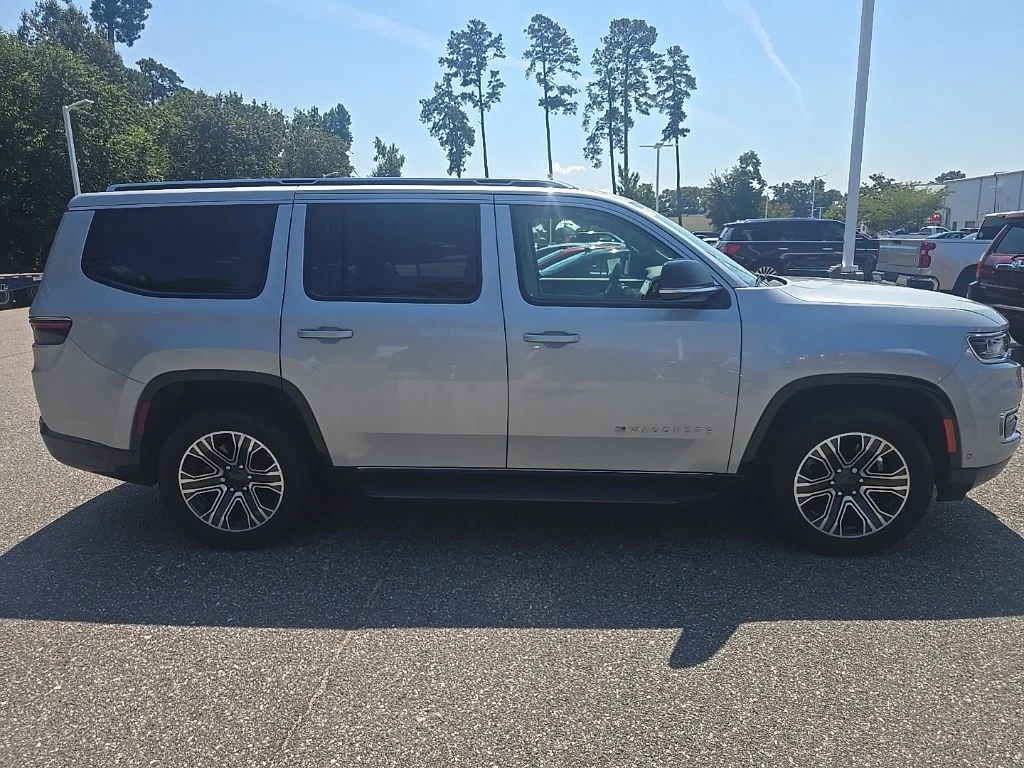 Used 2023 Silver Jeep Series II image 4