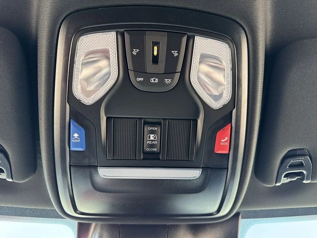 2026 RAM 2500 Big Horn - Photo 17