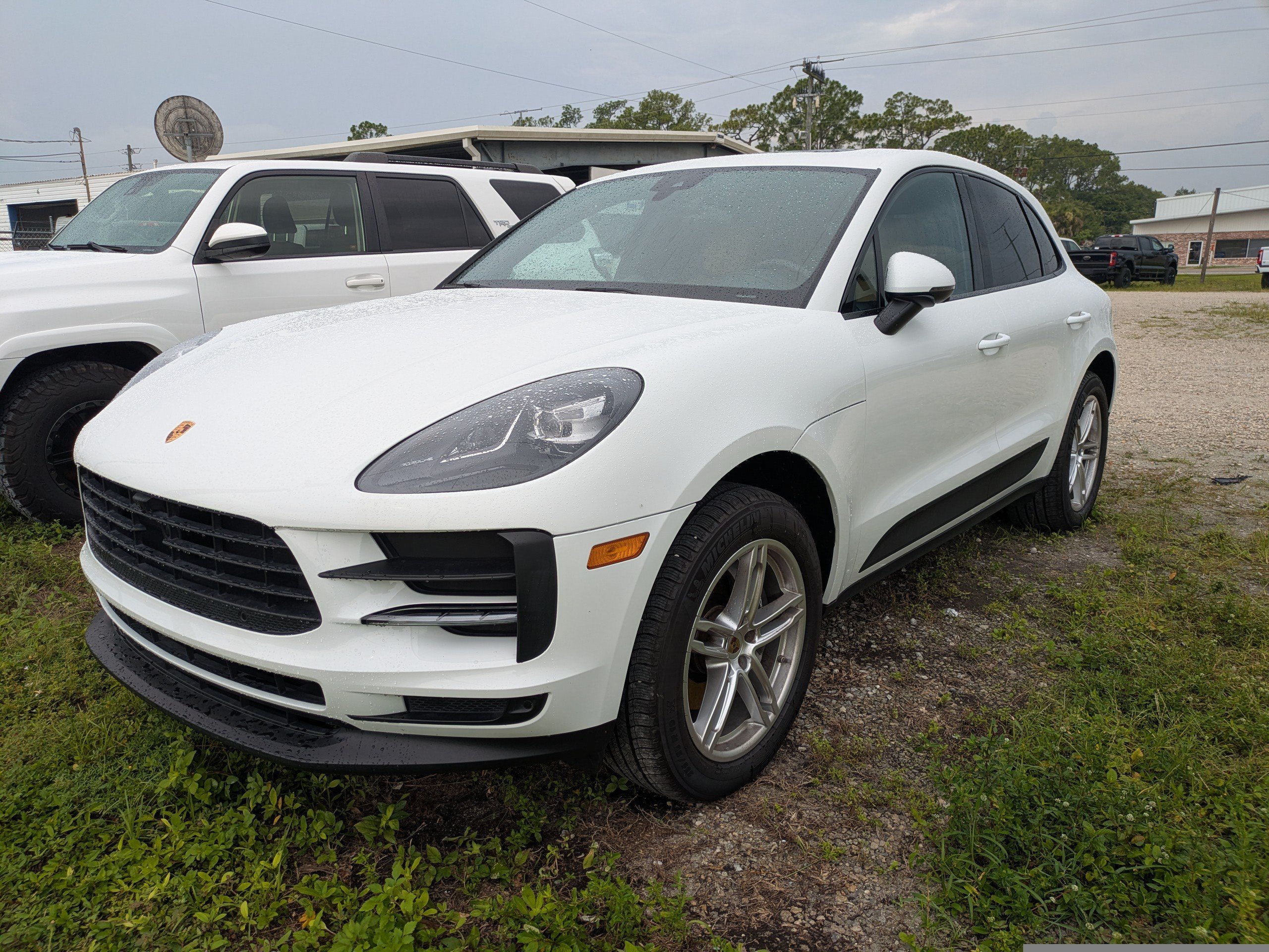 Used 2021 White Porsche  image 2
