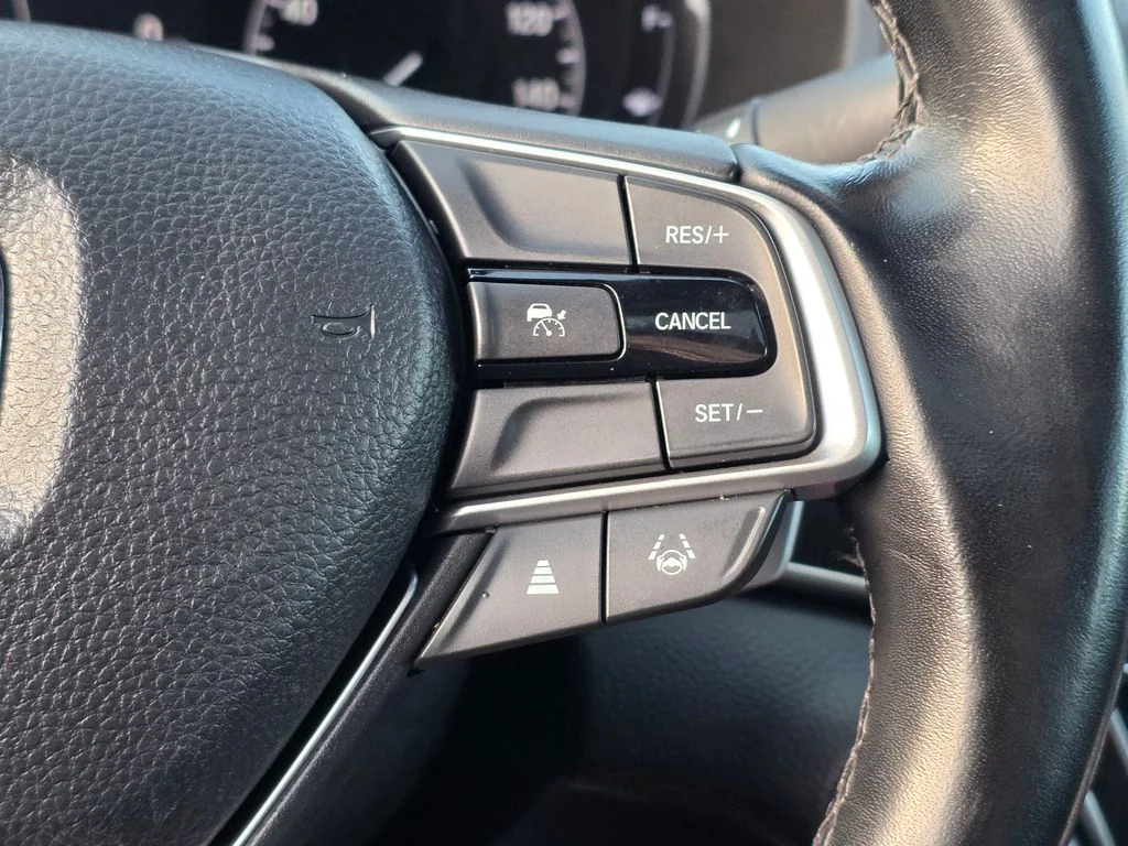 Used 2021  Honda Sport 2.0T image 26