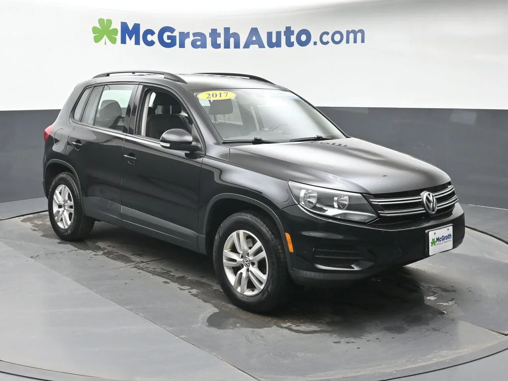 Used 2017 Volkswagen Tiguan S with VIN WVGAV7AX0HK017564 for sale in Marion, IA