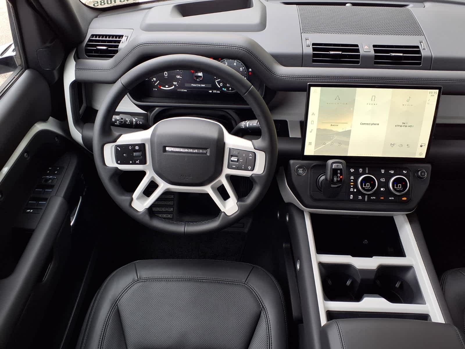 New 2026 Fuji White Land Rover X-Dynamic SE image 20