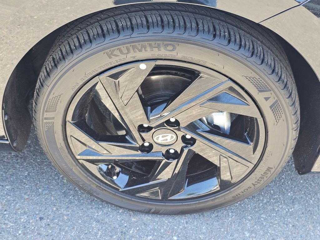 Certified Used 2026 Black Hyundai SEL Sport image 10