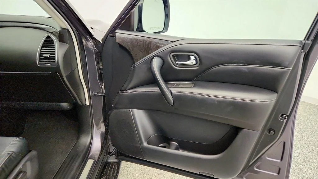 Used 2024 Anthracite Gray INFINITI LUXE AWD image 28