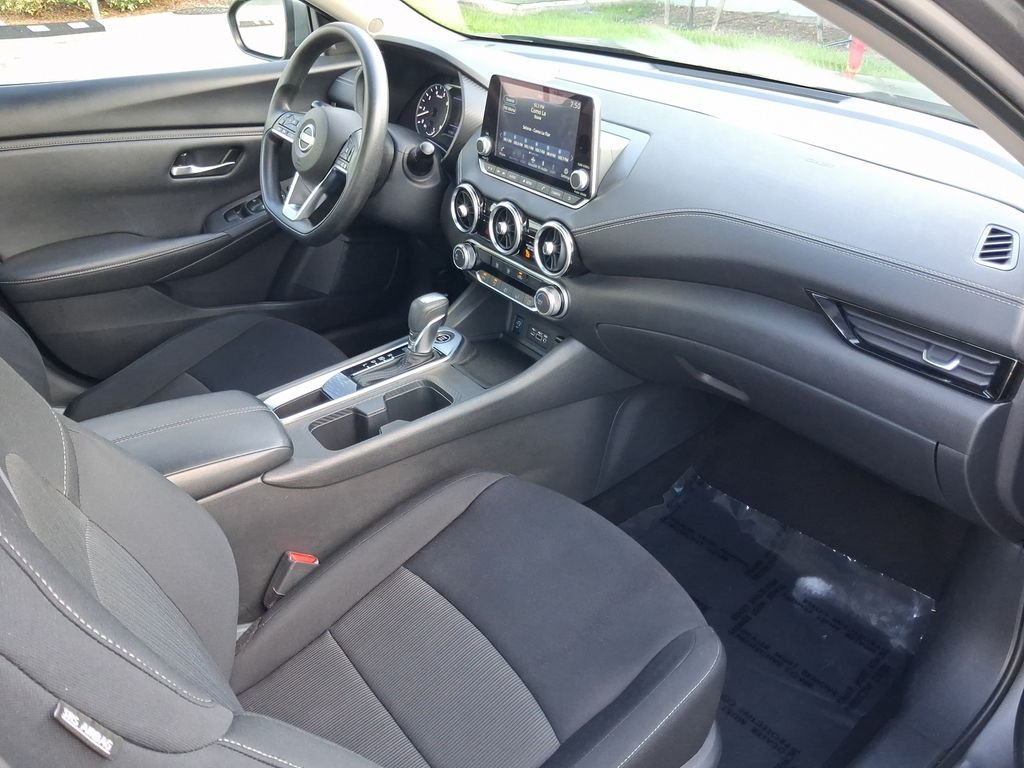 Used 2024 Gray Nissan SV image 30