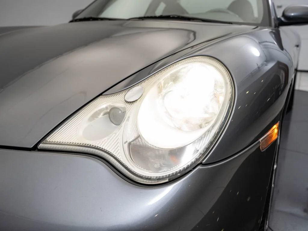 Used 2002 Seal Grey Metallic Porsche Carrera image 15