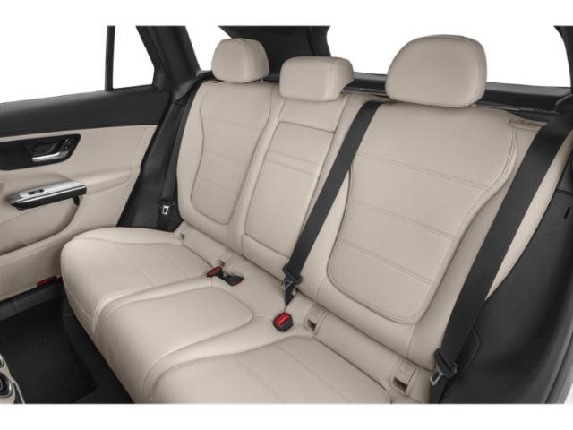 Used 2024 Mojave Mercedes-Benz GLC 300 image 13