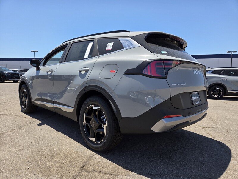 New 2026 Wolf Gray Kia EX image 4
