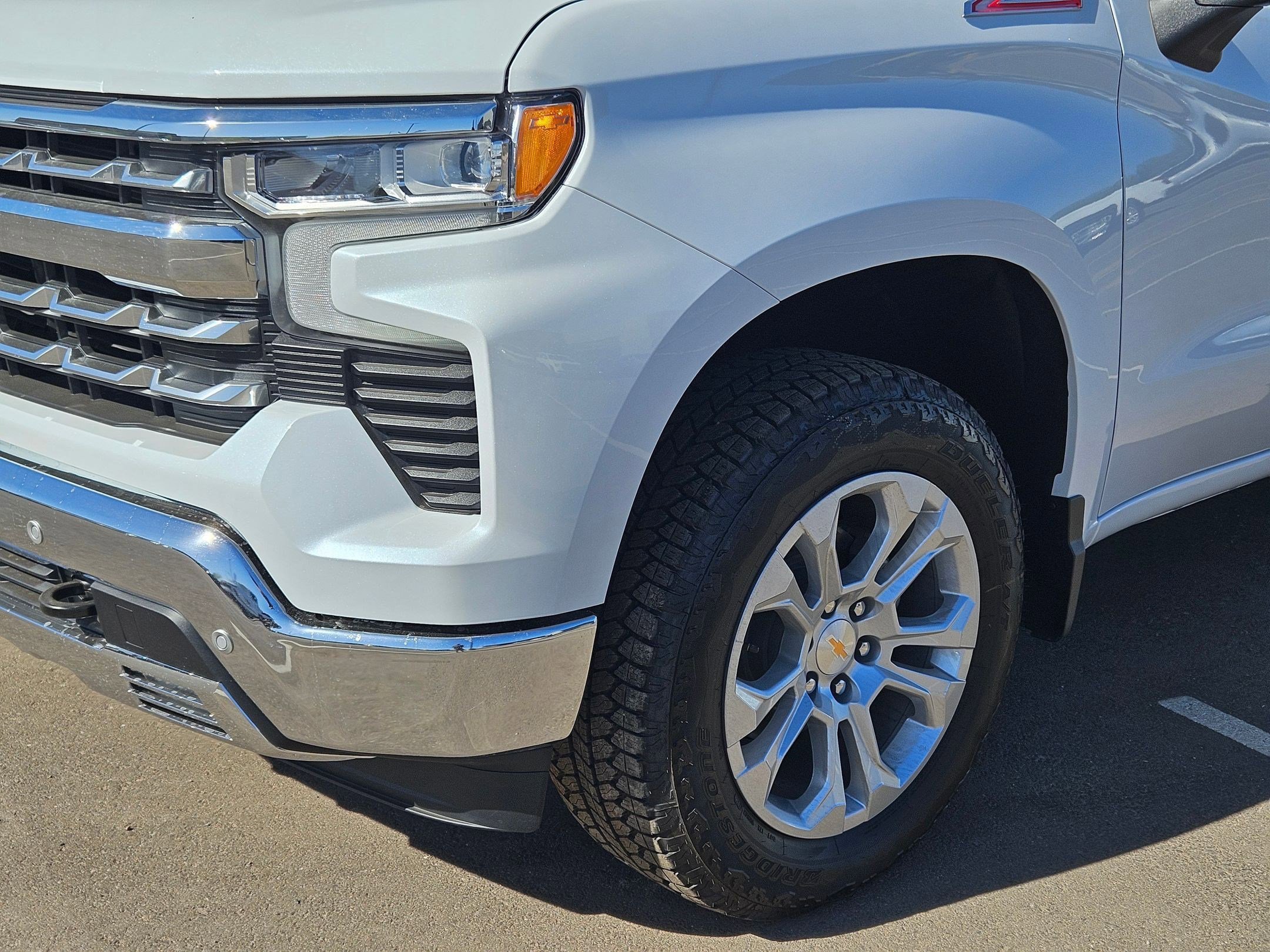 New 2026 Polar White Tricoat Chevrolet LTZ image 16