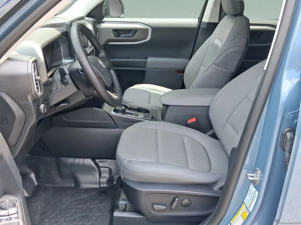 New 2026 Azure Gray Metallic Tri-Coat Ford Badlands® image 42