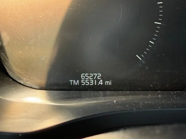 Used 2020 711 Bright Silver metallic Volvo Inscription image 7