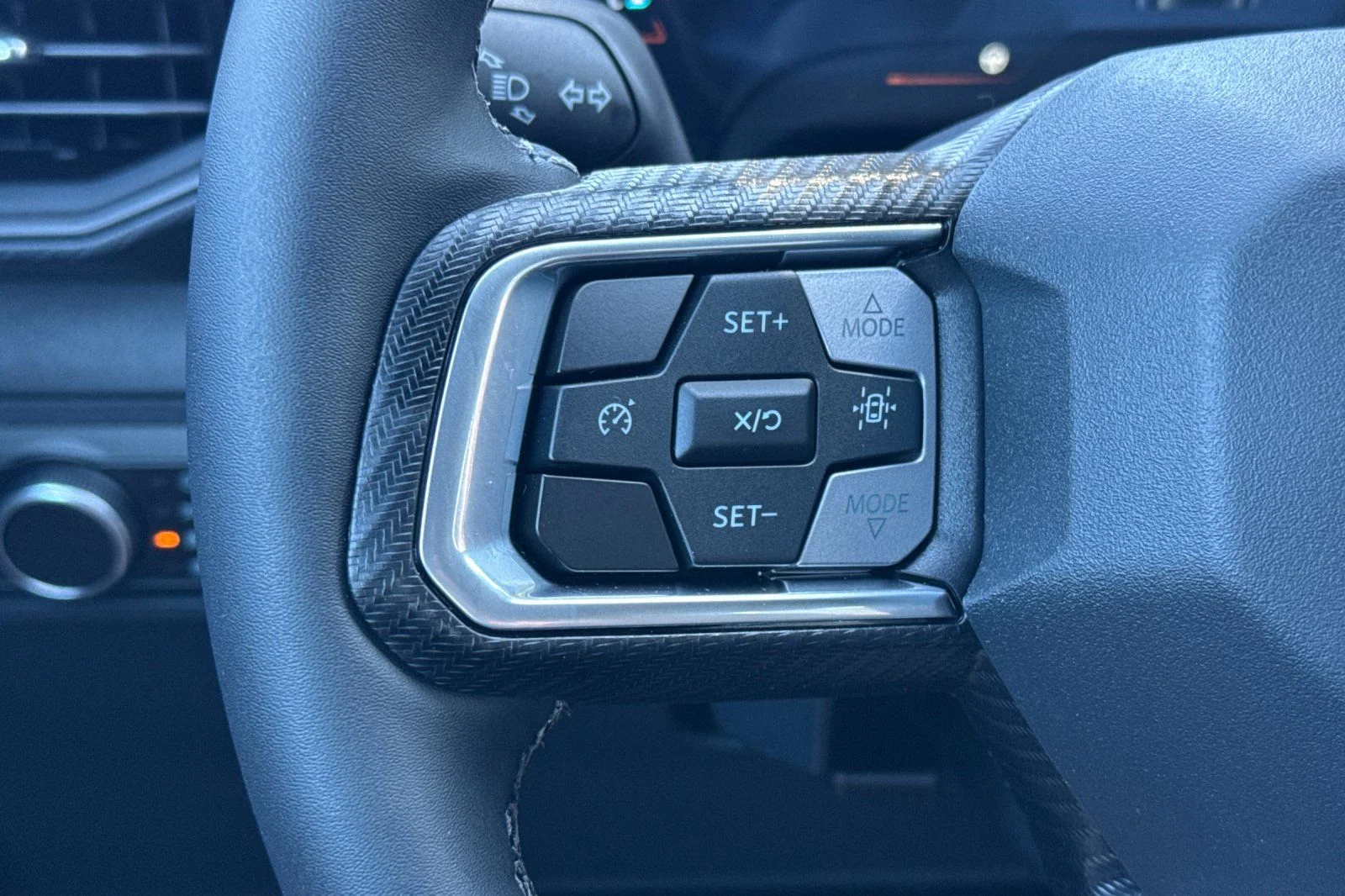 New 2026 Oxford White Ford EcoBoost® Fastback image 25
