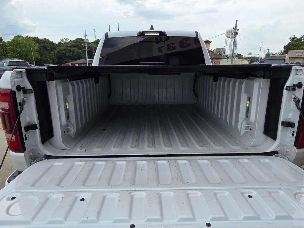 Used 2022 White Ram Limited image 8