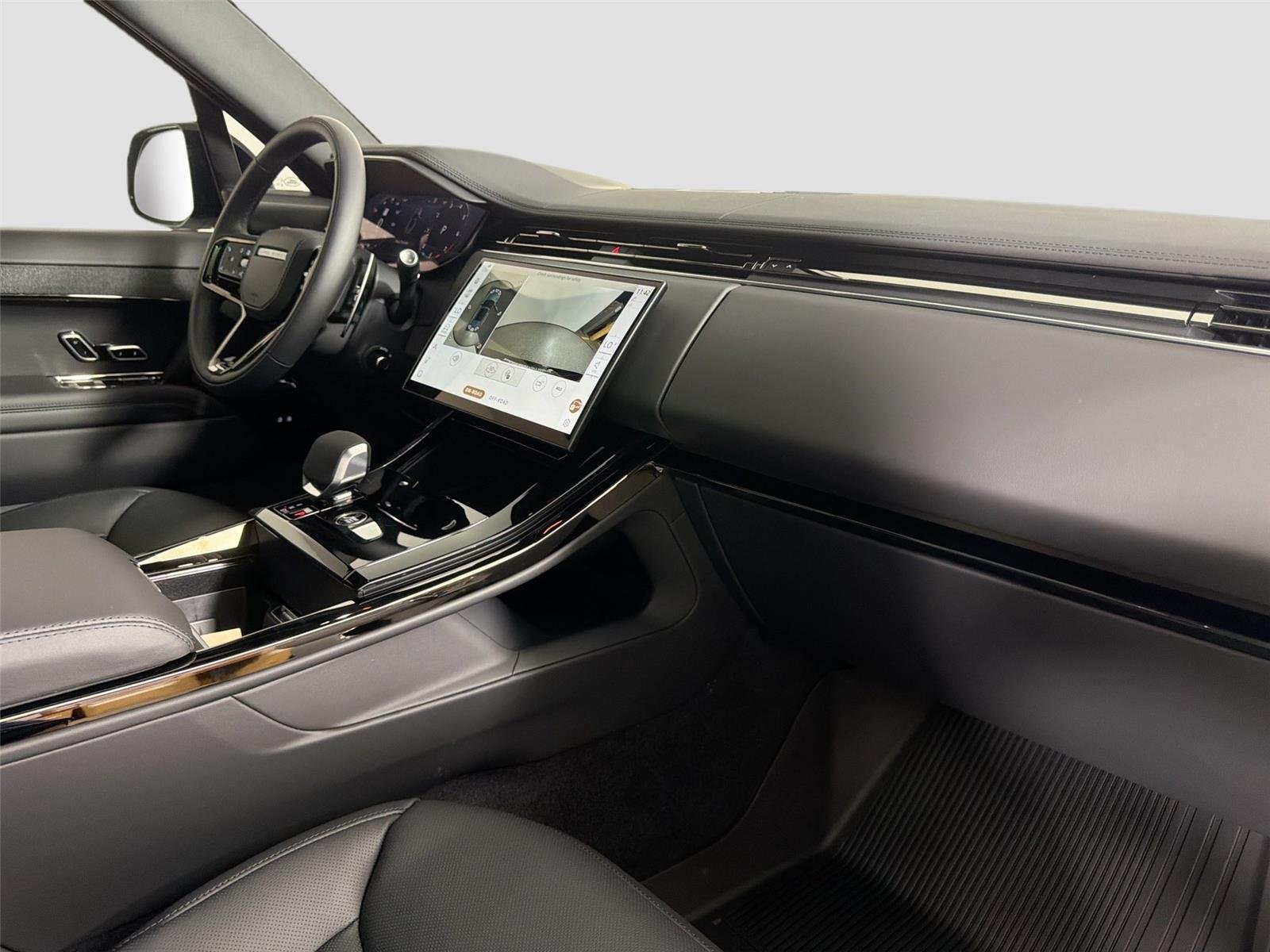 New 2026 Santorini Black LAND ROVER Dynamic SE image 27