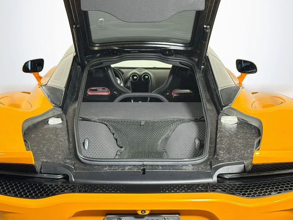 Certified Used 2023 McLaren Orange McLaren  image 26