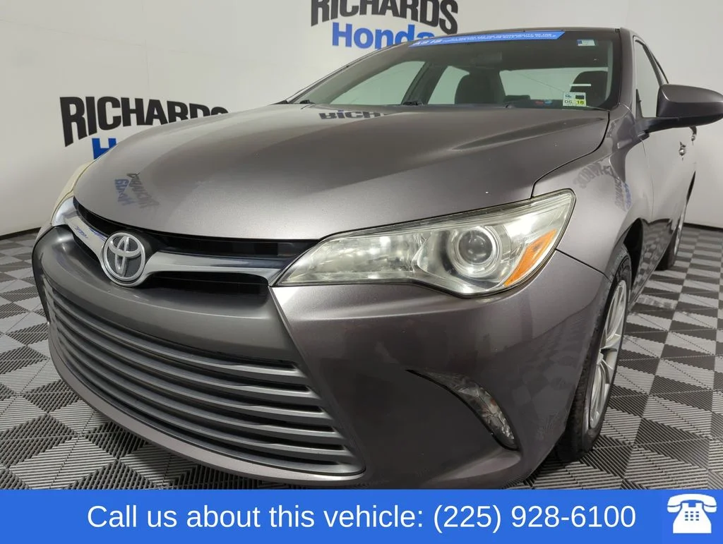 2017 Toyota Camry LE