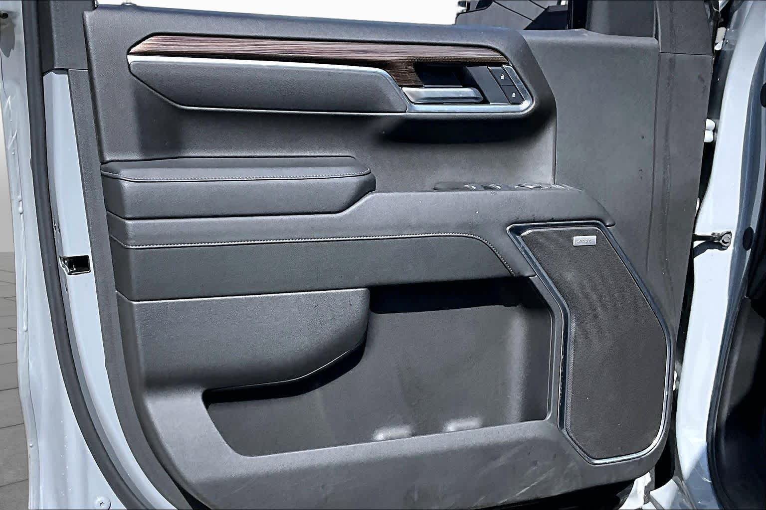 Used 2025 Slate Gray Metallic Chevrolet RST image 20