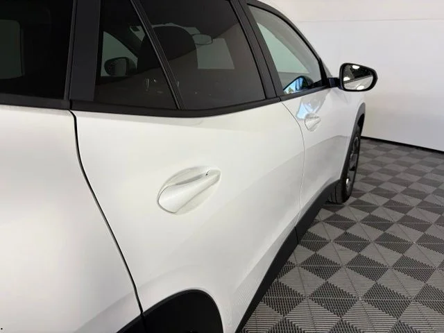 Used 2024 White Chevrolet LT image 8