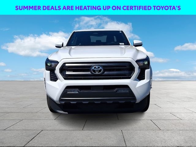 Used 2025 White Toyota SR5 image 3