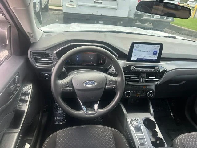 Used 2024 White Ford Active image 27