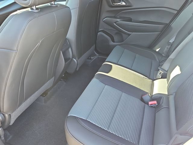New 2026 Summit White Chevrolet LT image 27