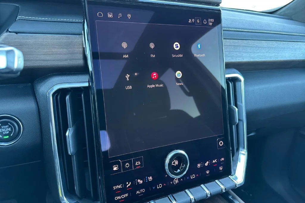 2027 GMC Acadia Denali Ultimate - Photo 16