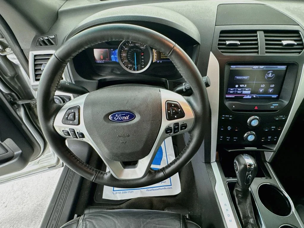 Used 2013 Ingot Silver Ford XLT image 12