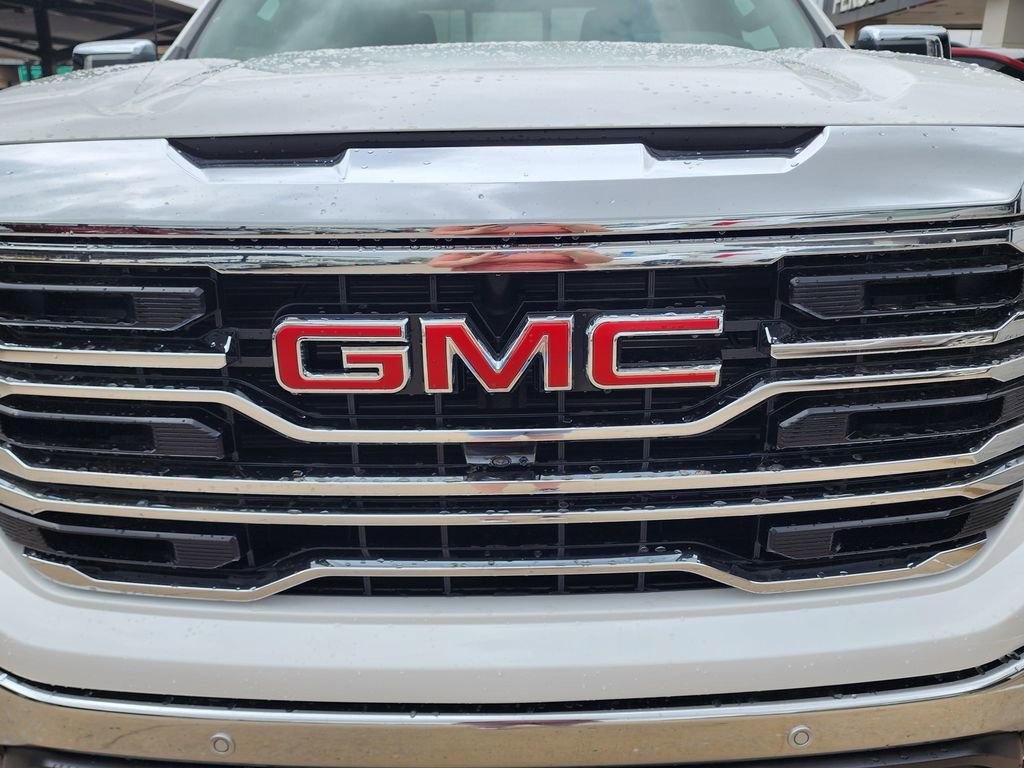2026 GMC Sierra 1500 SLT - Photo 10