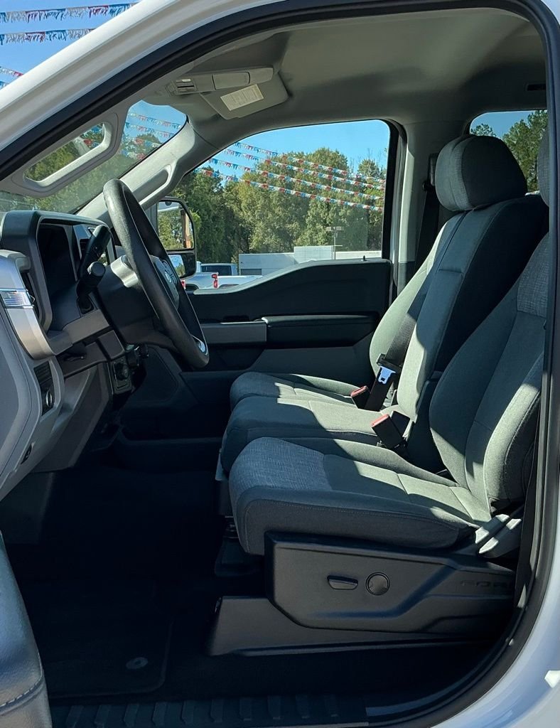 Used 2024 White Ford XLT image 19