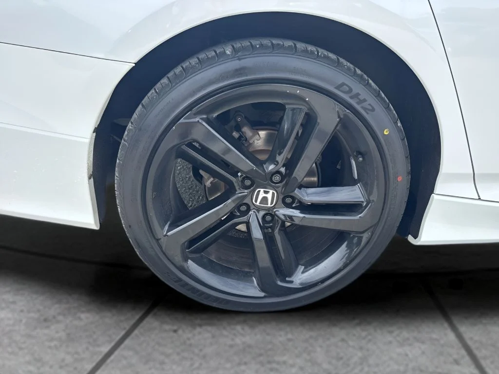 Used 2022 White Honda Sport image 30