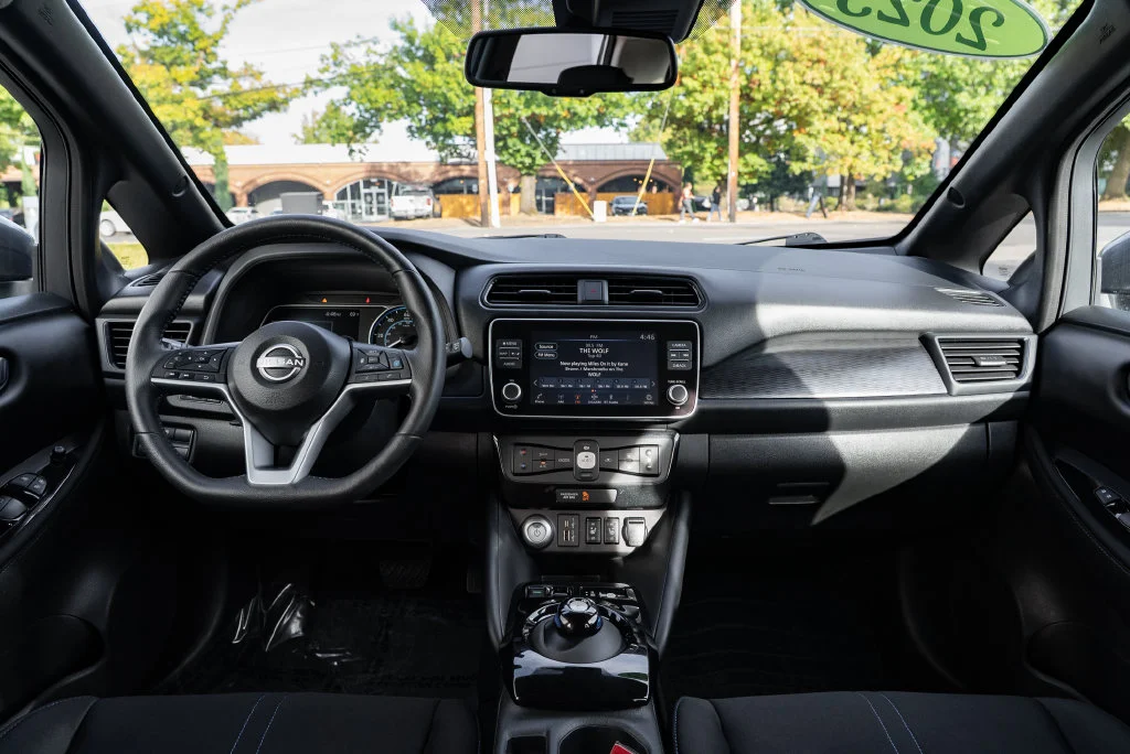 Used 2024 Gray Nissan SV Plus image 9
