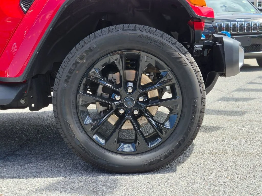 Used 2024 Red Jeep Sahara 4xe image 27