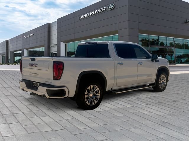 Used 2022 White GMC Denali image 5