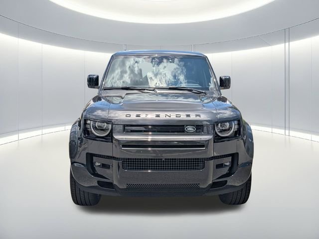 New 2026 Carpathian Grey Land Rover X-Dynamic SE image 6