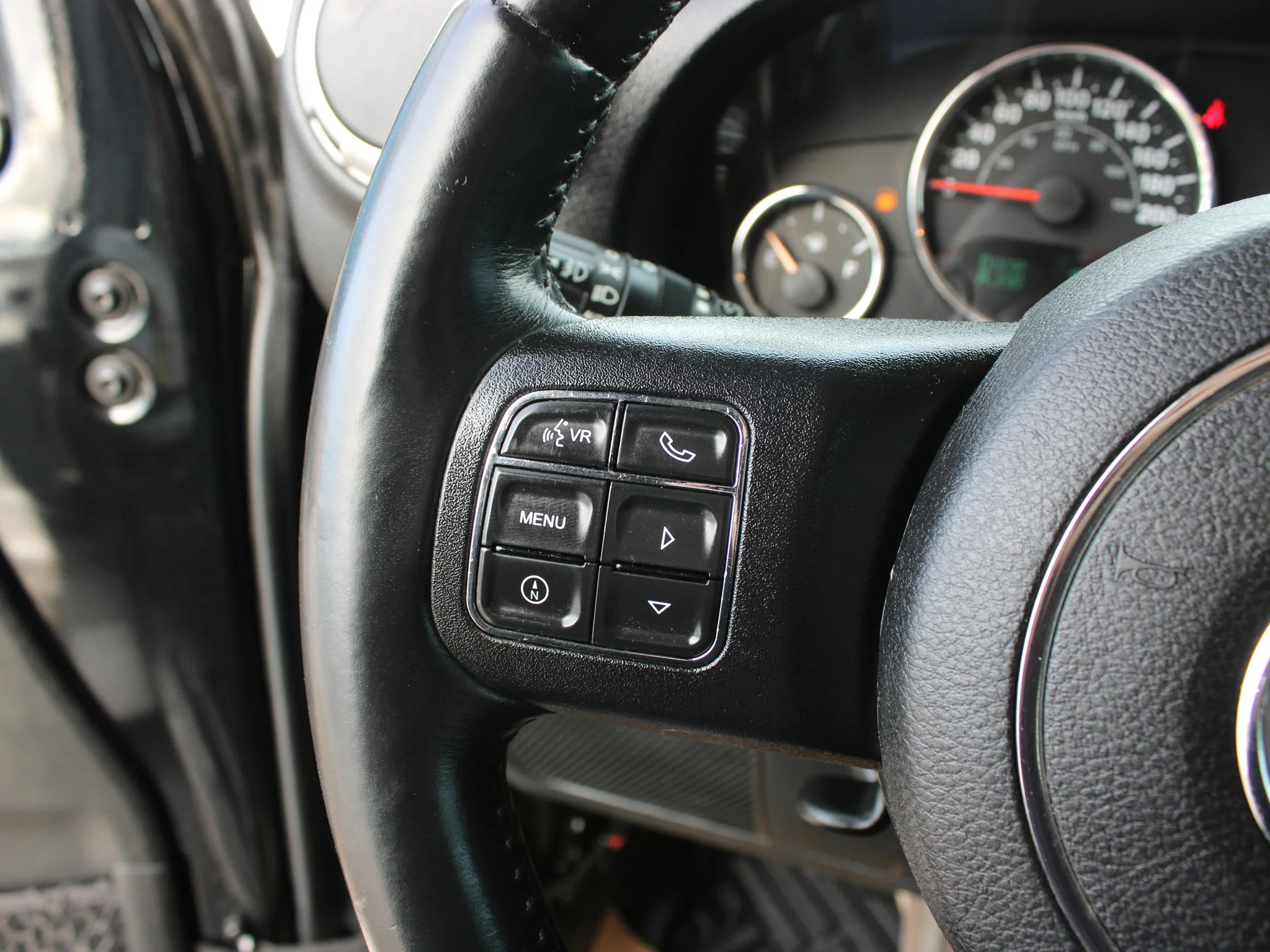 Used 2012 Black Jeep Sahara * Mechanic Special | V6 | Navigation | Heated Seats image 18