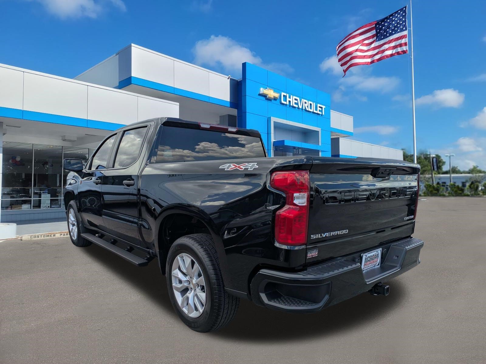 Used 2025 Black Chevrolet Custom image 5