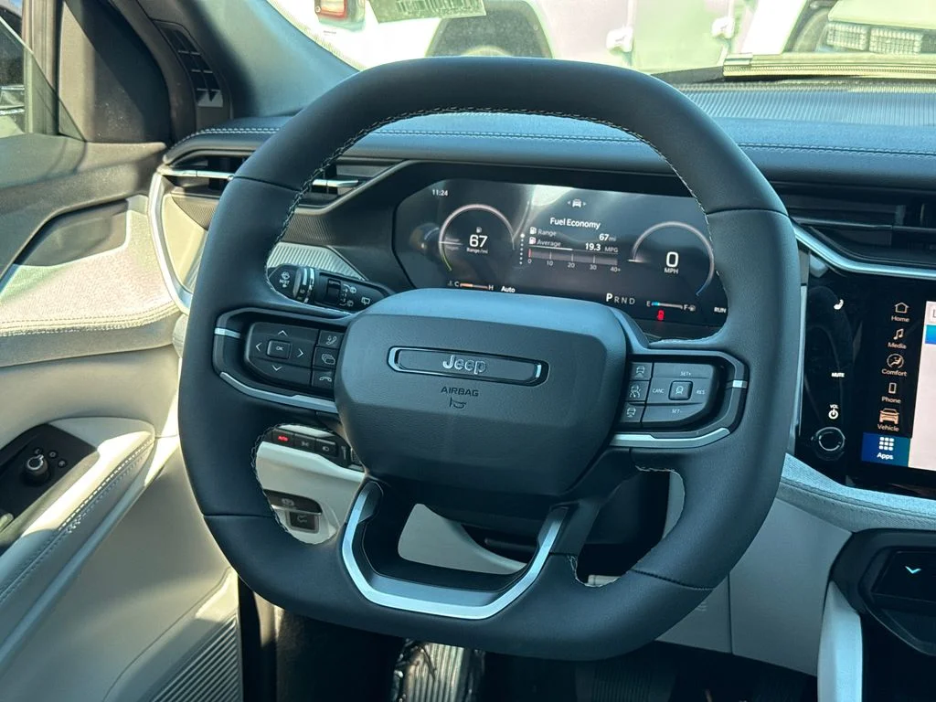 New 2026 White Jeep Laredo image 23