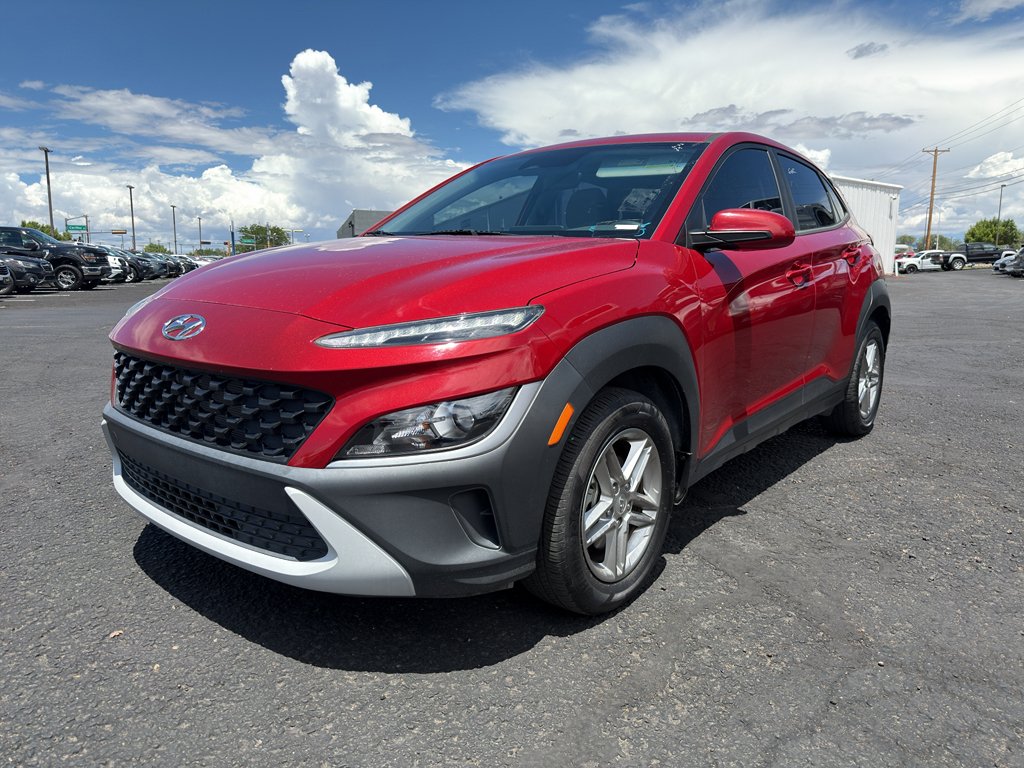 Used 2022 Pulse Red Hyundai SE image 1