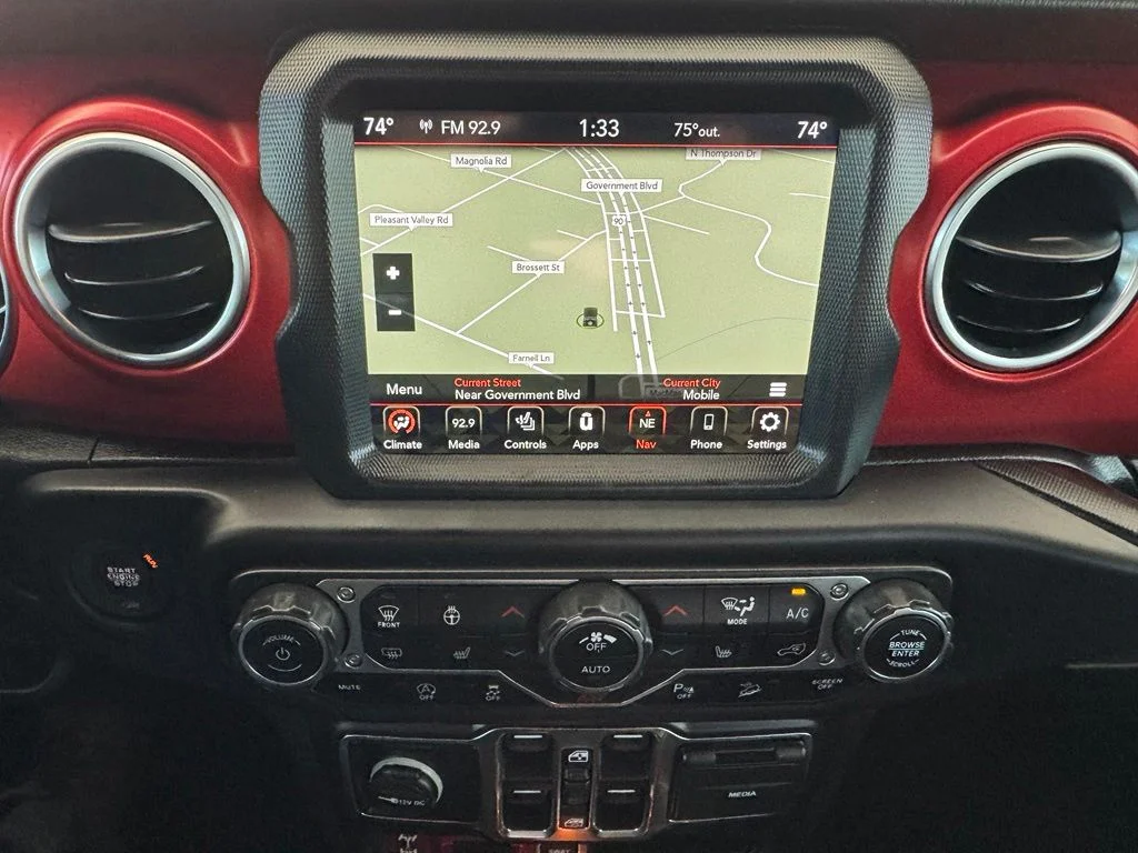 Used 2020 Red Jeep Unlimited Rubicon image 30