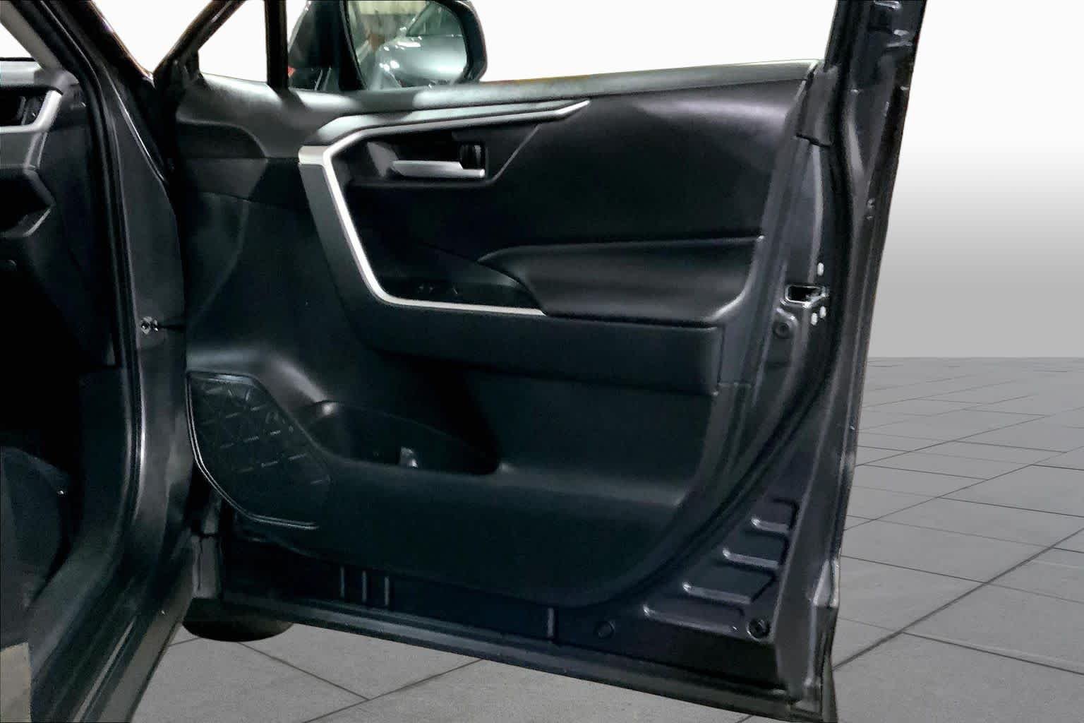 Used 2023 Magnetic Gray Metallic Toyota XLE image 23