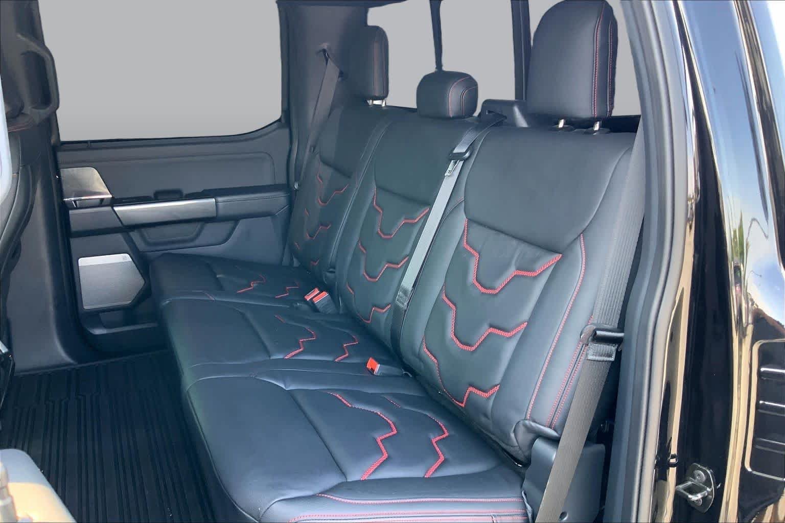 Used 2022 Agate Black Ford XLT image 19