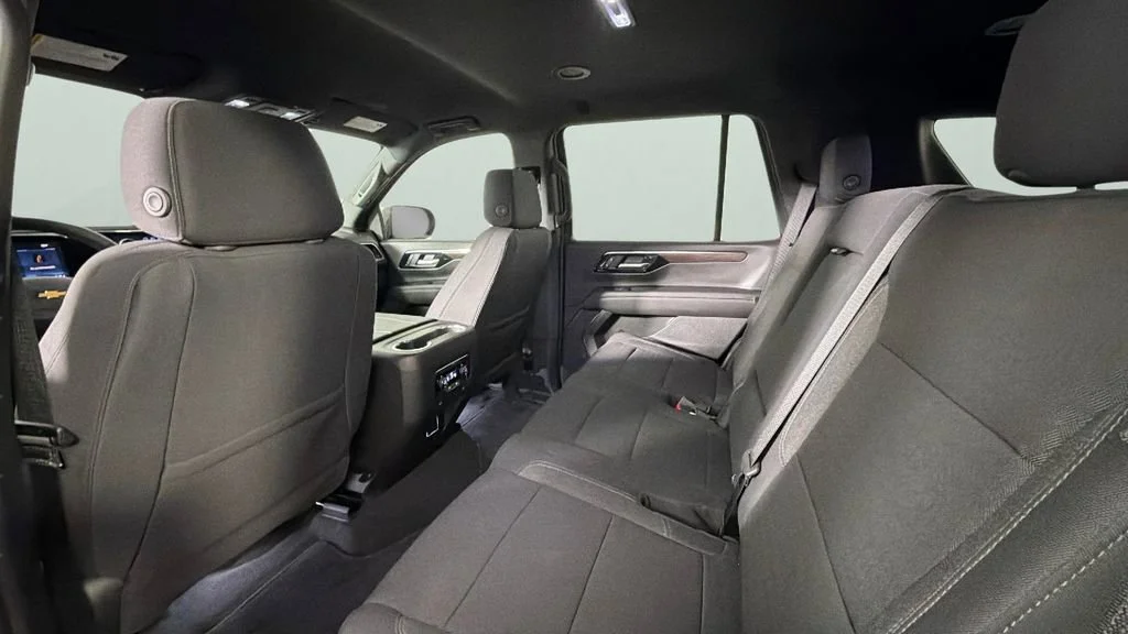 Used 2025 Black Chevrolet LS image 30