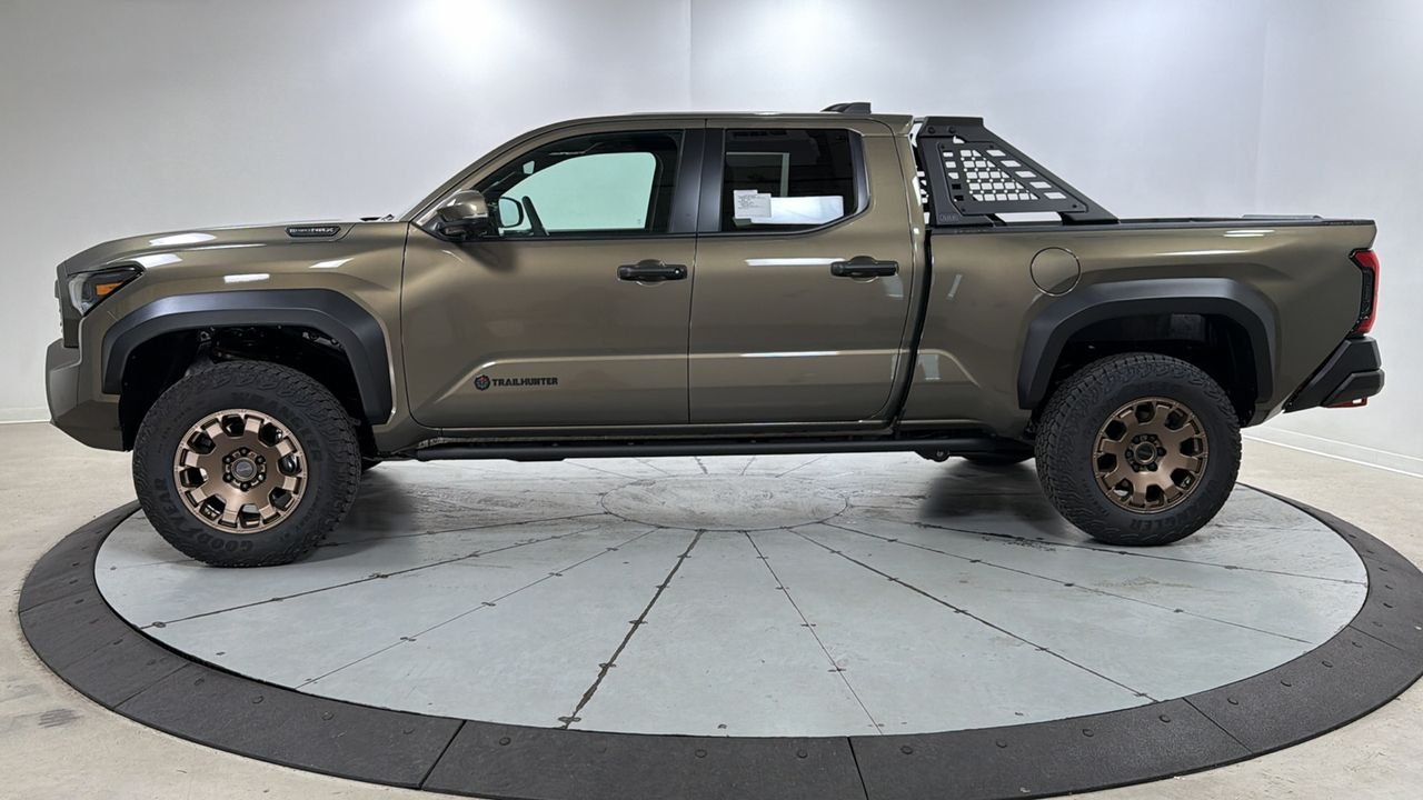 2026 Toyota Tacoma Trailhunter - Photo 8