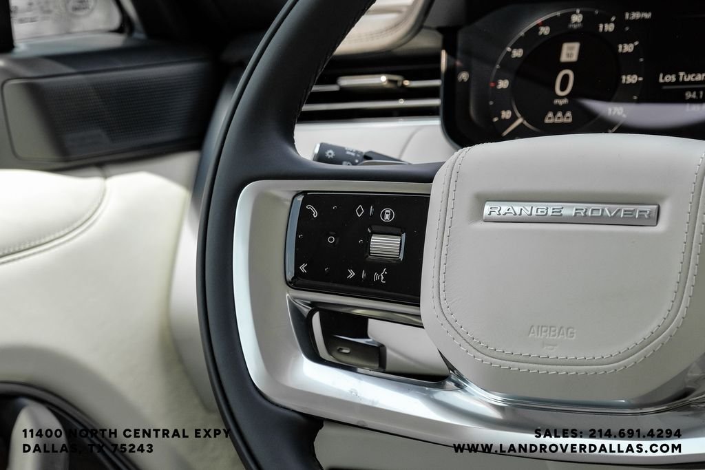 New 2027 Fuji White Land Rover SE image 14