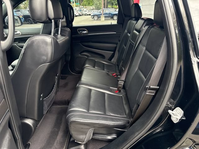 Used 2017 Diamond Black Crystal Pearlcoat Jeep Limited image 13