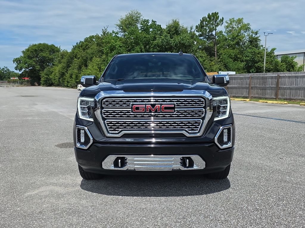 Used 2021 Black GMC Denali image 9
