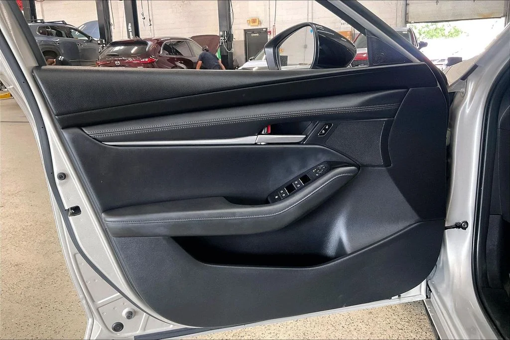 Used 2025 Silver Mazda 2.5 S Select Sport image 22