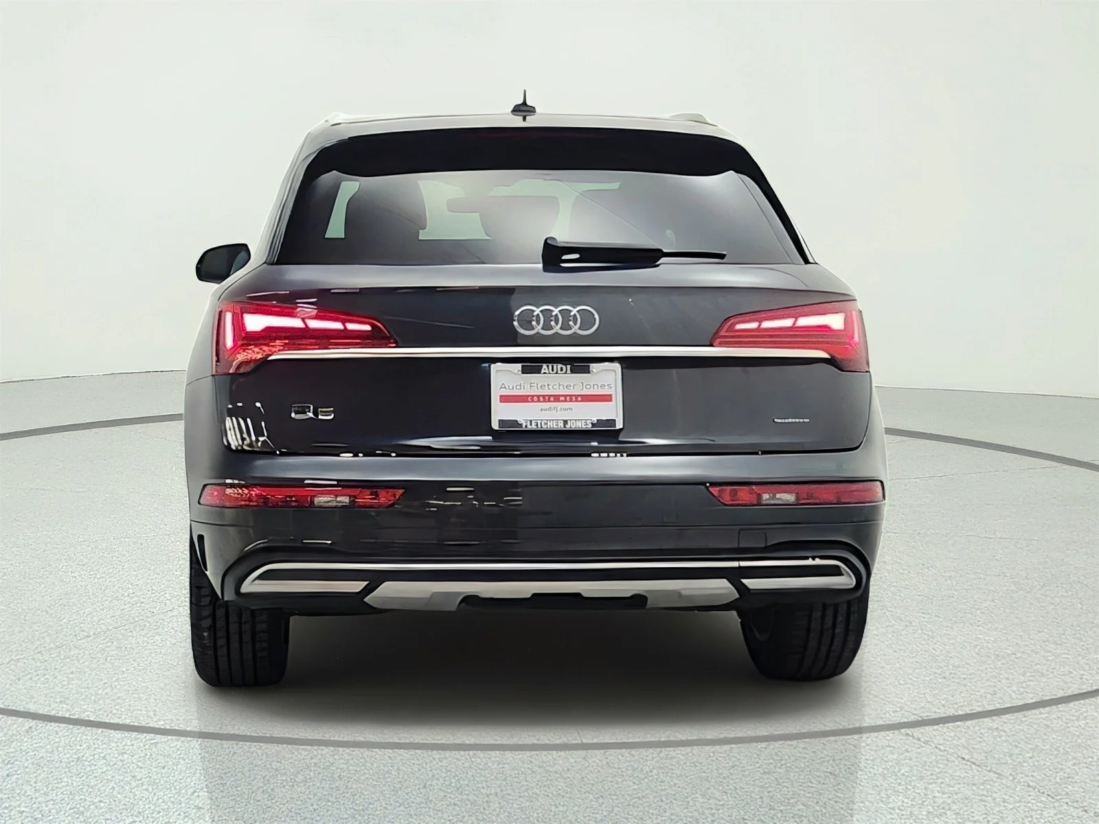 Used 2023 Manhattan Gray Metallic Audi Premium image 6