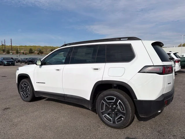 New 2026 White Jeep Laredo image 5
